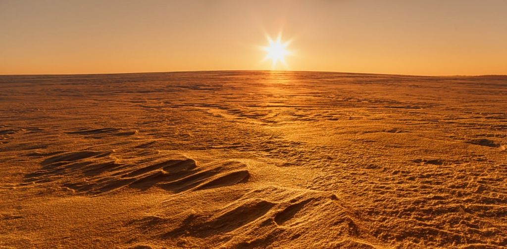 NASA’s Curiosity Rover Finds Organic Molecules on Mars That Could Be Linked to Life