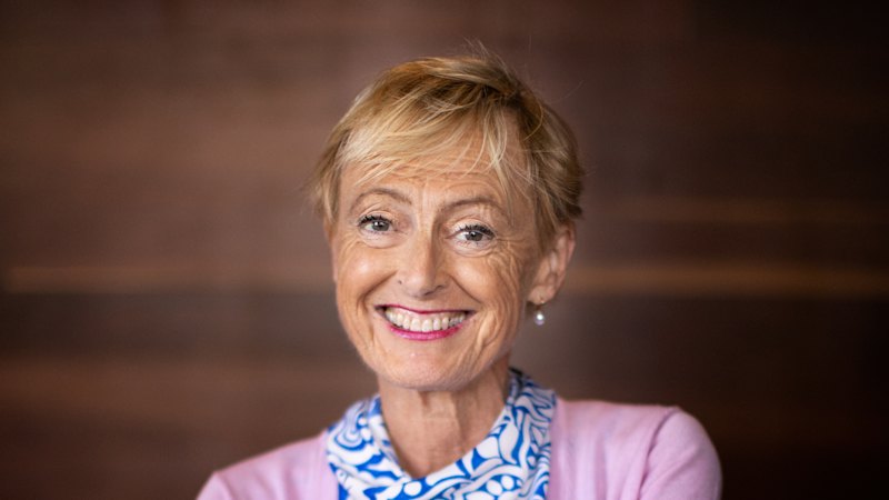 Nearly 1,000 Australians Recognised in King’s Birthday Honours